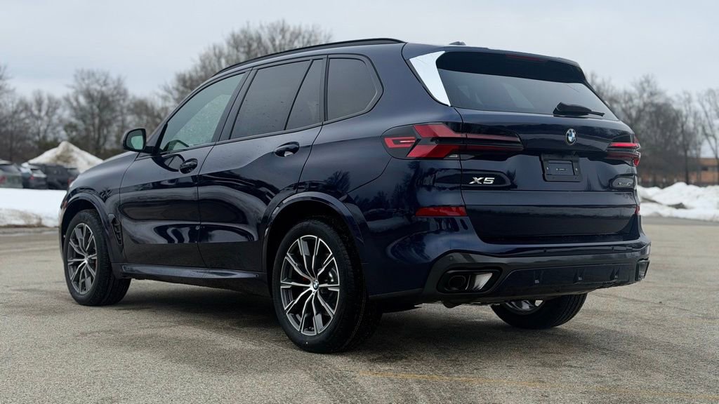 New 2026 BMW X5 xDrive40i w/ M Sport Package image 4