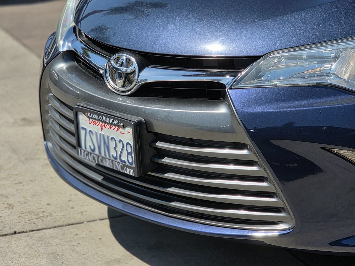 Used 2016 Toyota Camry LE FWD image 7