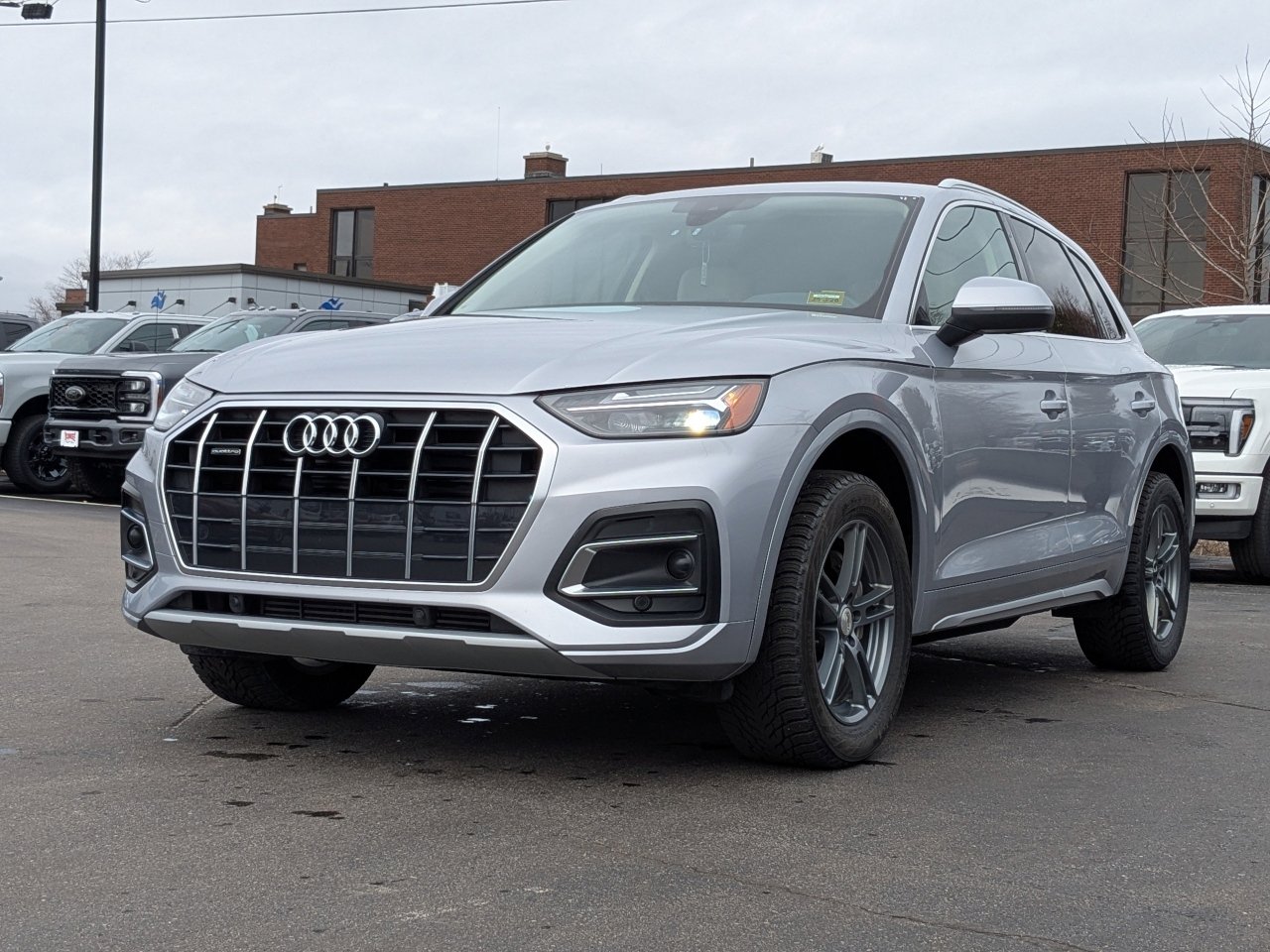Used 2021 Audi Q5 Premium image 8
