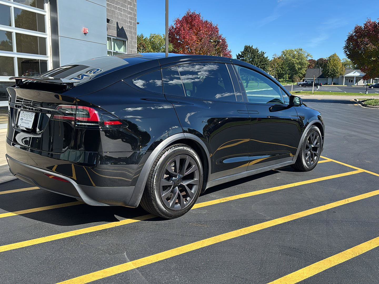Used 2024 Tesla Model X AWD/4WD image 6
