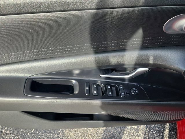 Used 2021 Hyundai Elantra SEL FWD image 12