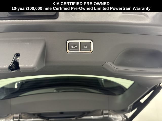Certified 2024 Kia EV9 Light Long Range RWD image 33