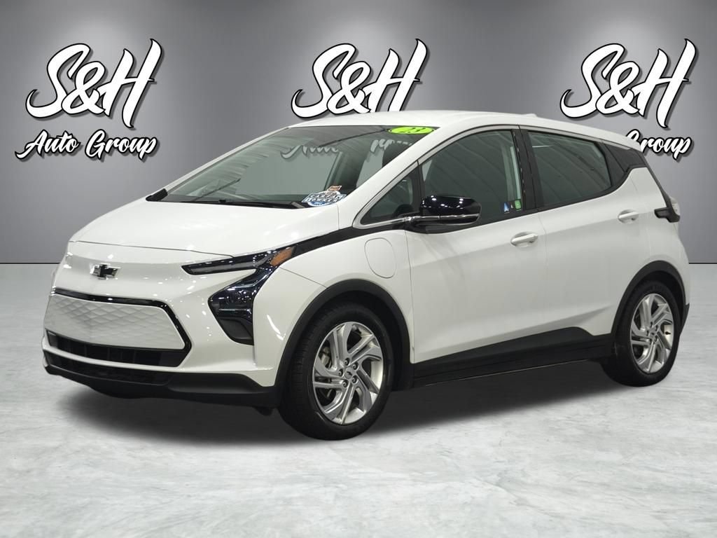 Used 2023 Chevrolet Bolt LT w/ Driver Confidence Package FWD image 13