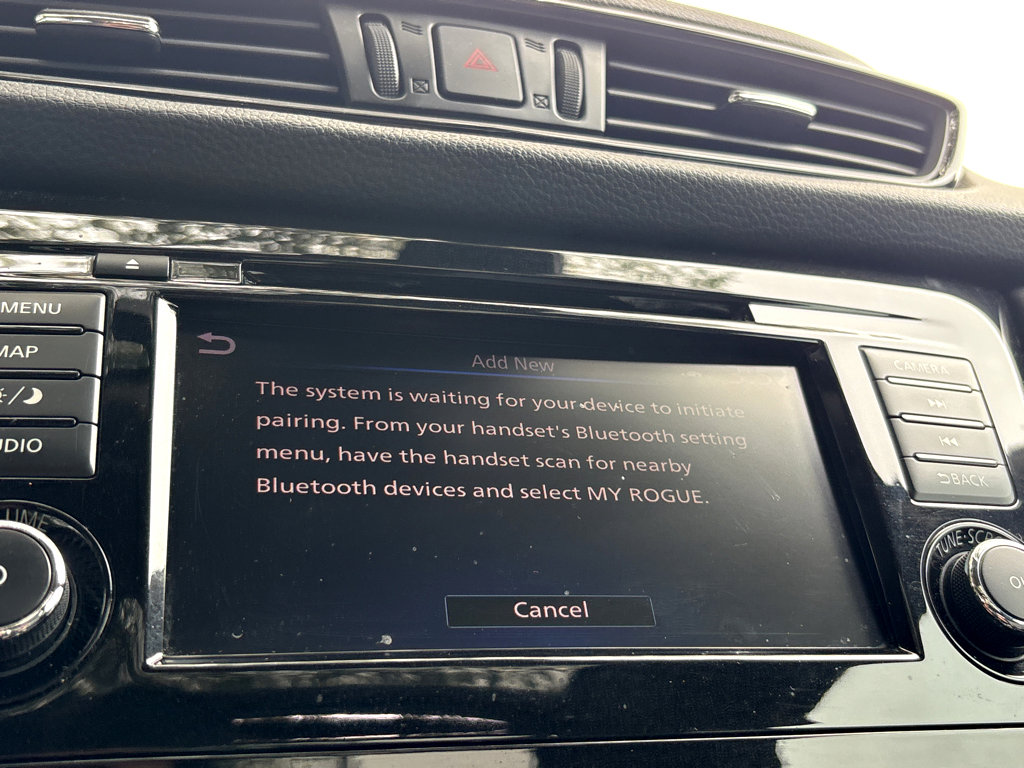 Used 2020 Nissan Rogue SL w/ Premium Package FWD image 8