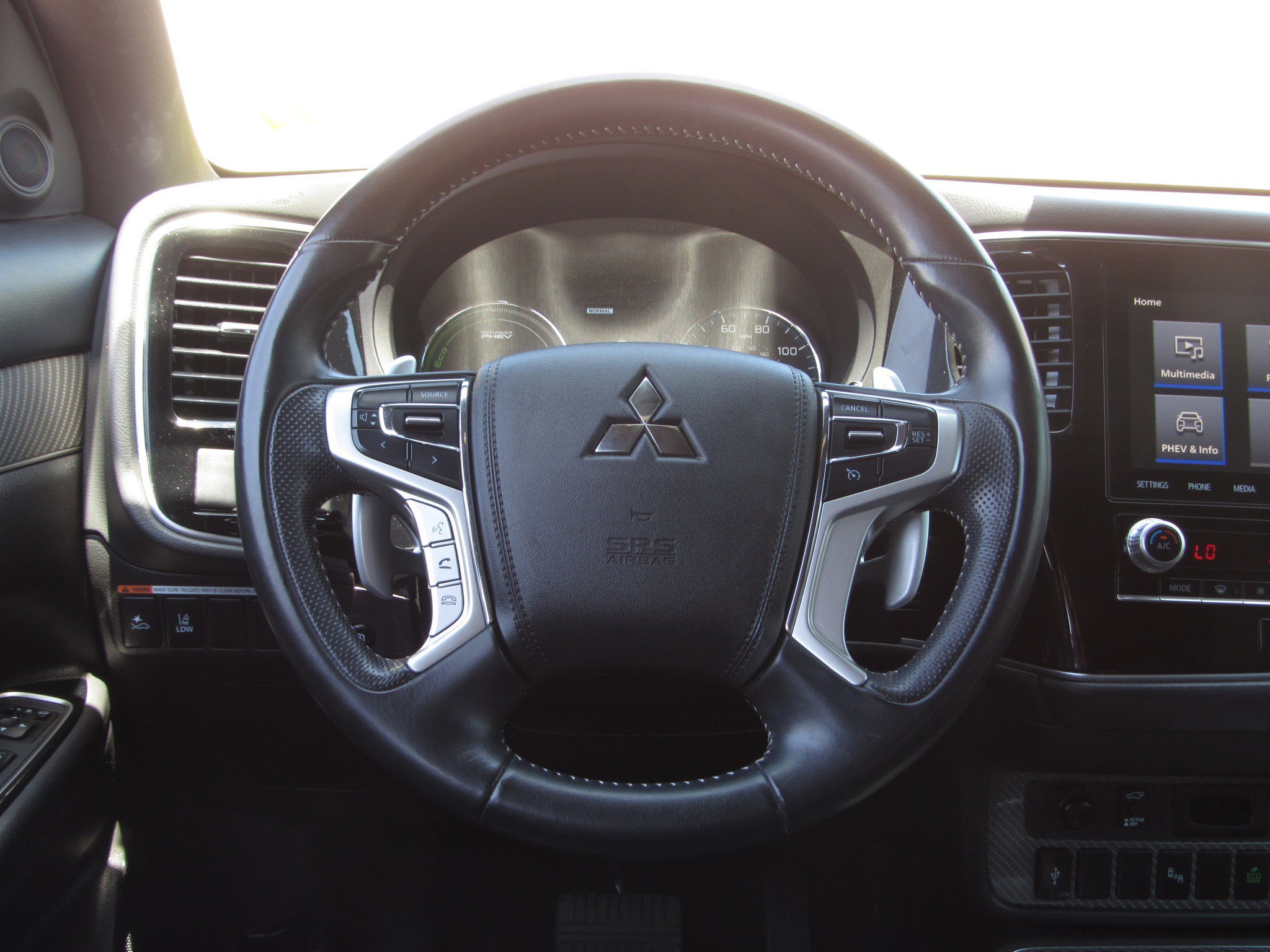 Used 2020 Mitsubishi Outlander SEL image 25