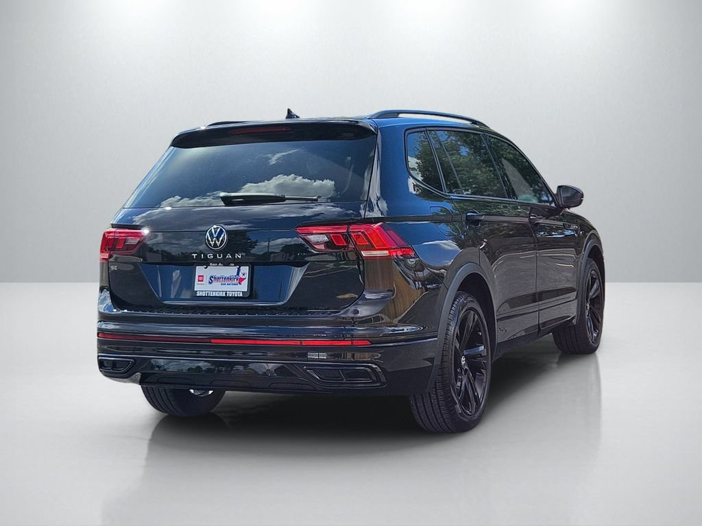 Used 2024 Volkswagen Tiguan SE R-Line w/ MDO Package, Three-Row FWD image 5