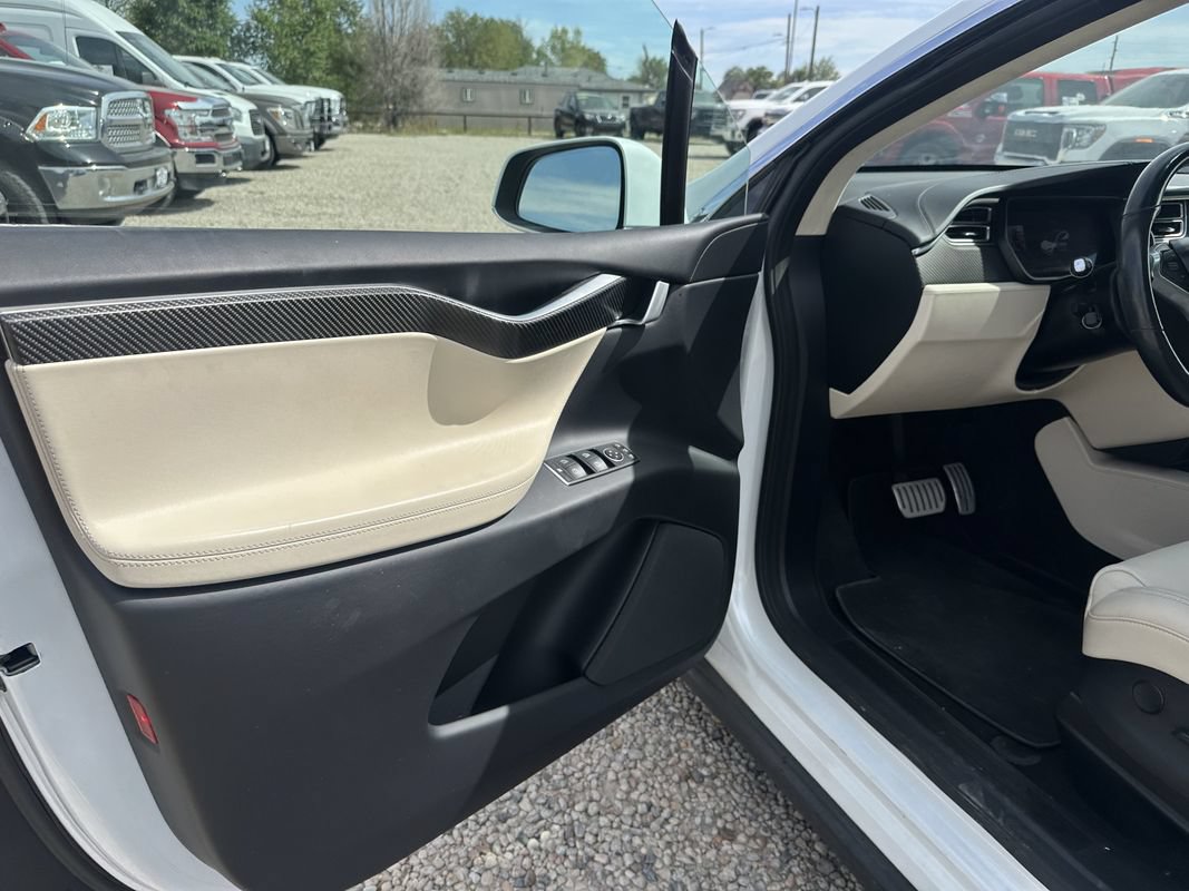 Used 2018 Tesla Model X P100D AWD/4WD image 30