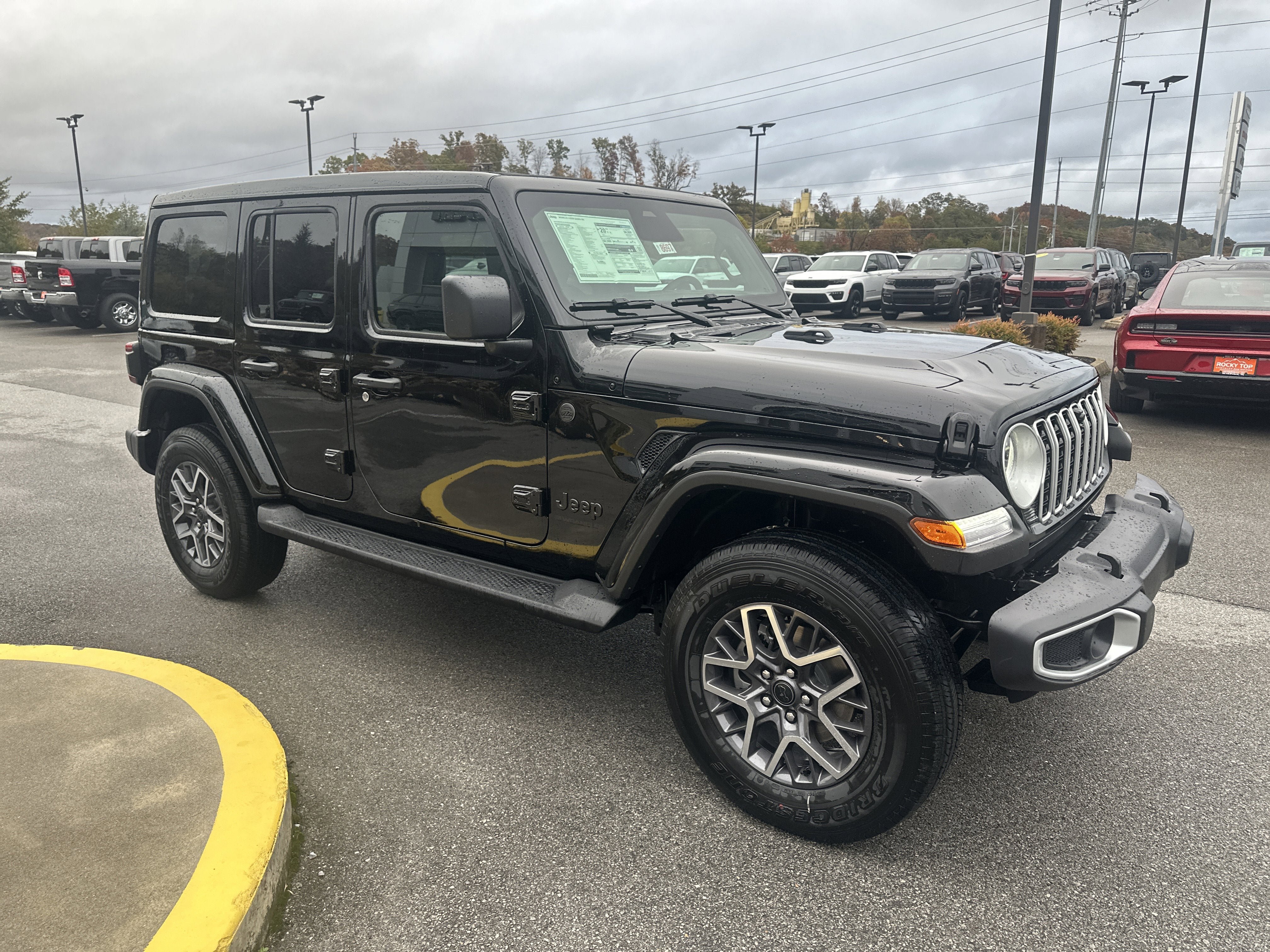 New 2026 Jeep Wrangler Unlimited Sahara AWD/4WD image 5