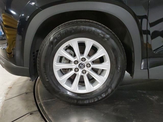 Used 2024 Toyota Grand Highlander XLE image 29