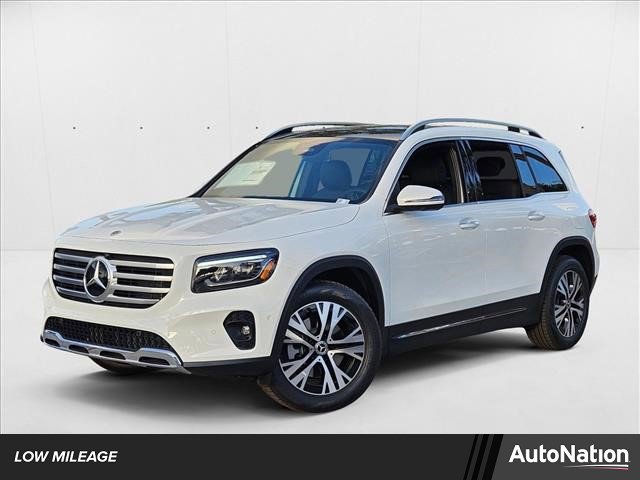 Used 2025 Mercedes-Benz GLB 250 image 1