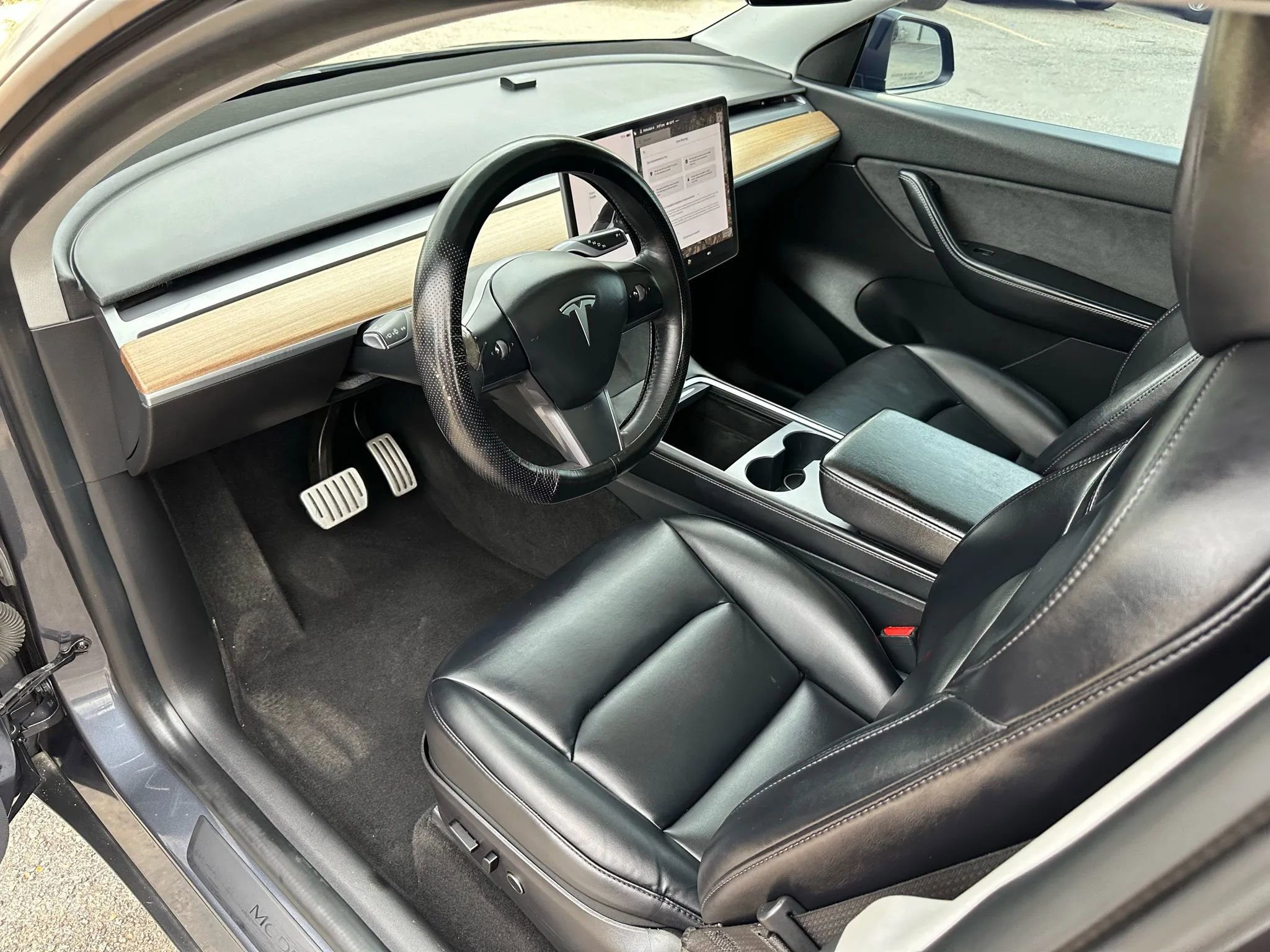 Used 2021 Tesla Model Y Performance image 13