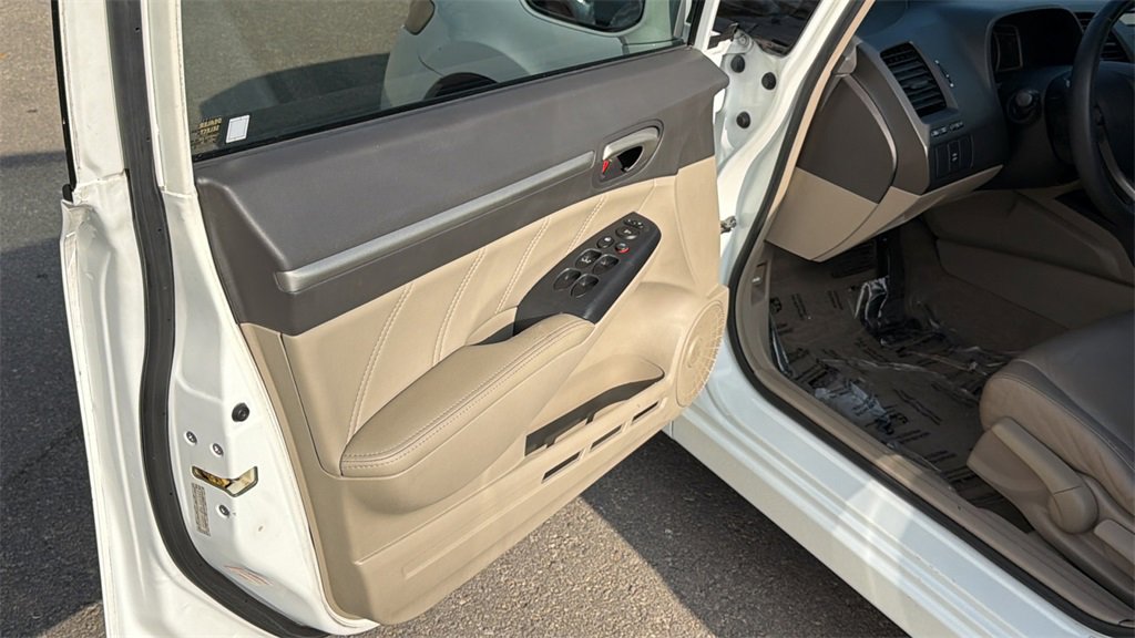 Used 2011 Honda Civic EX-L image 12