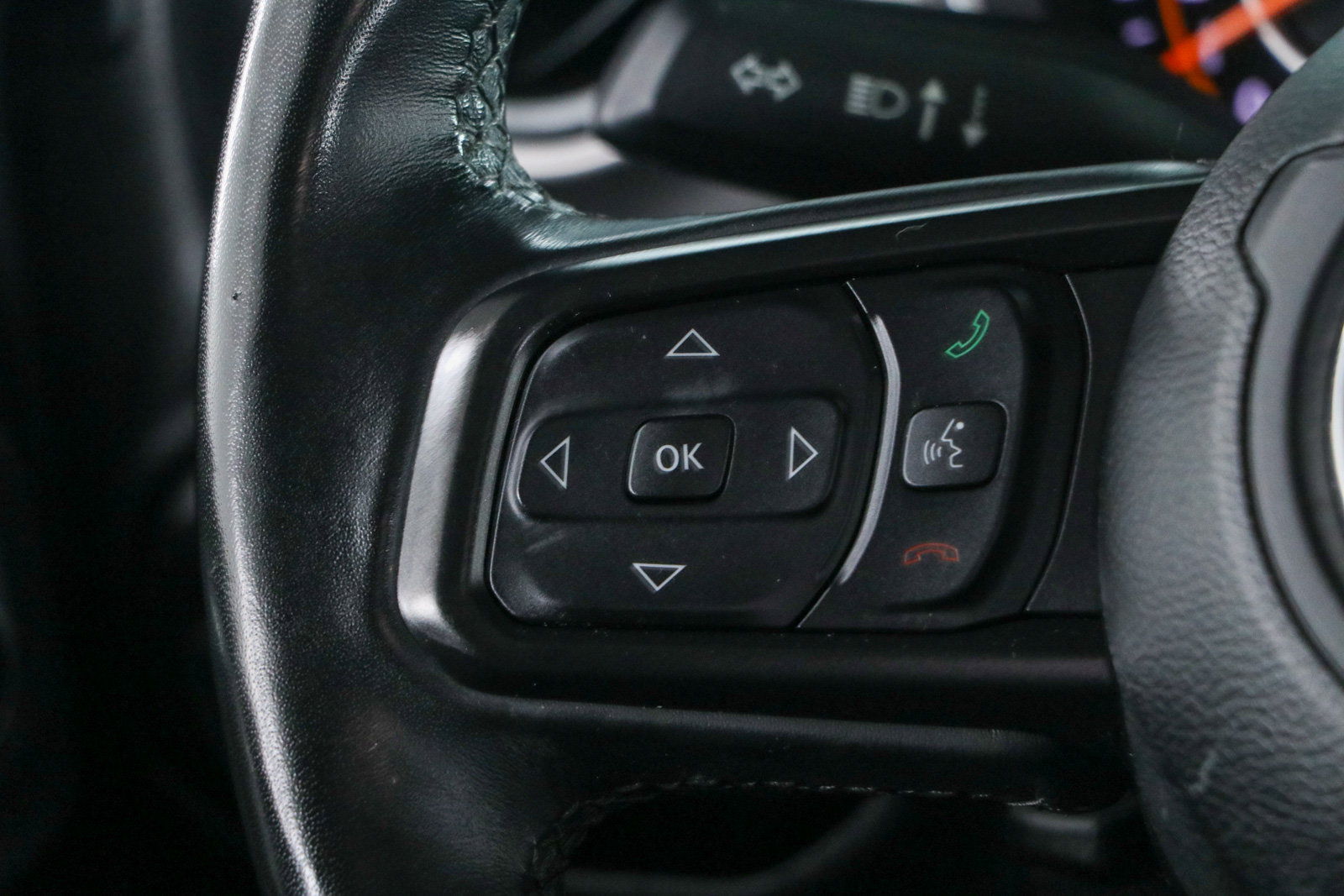 Used 2022 Jeep Wrangler Unlimited Sport AWD/4WD image 13