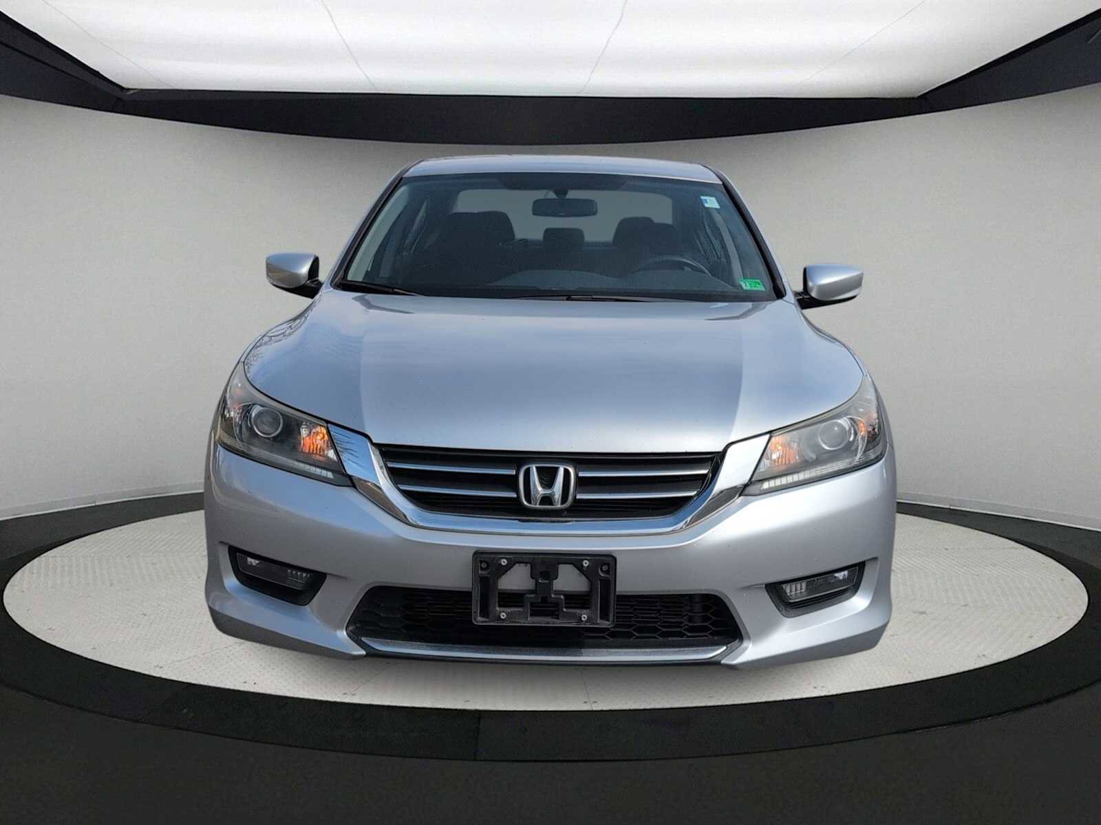 Used 2014 Honda Accord Sport image 3