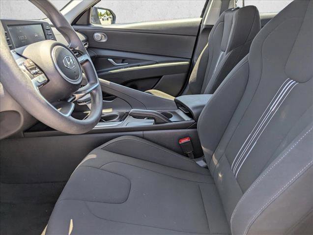 Used 2023 Hyundai Elantra SEL FWD image 22