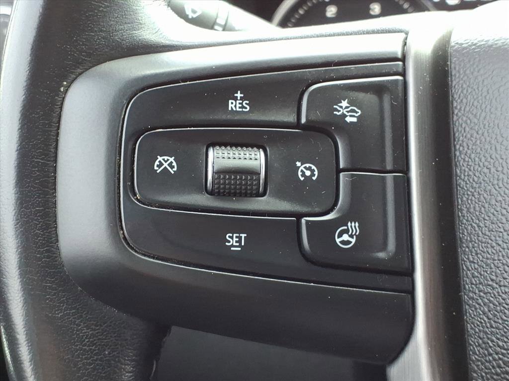 Used 2022 GMC Sierra 3500 Denali w/ Denali Black Diamond Edition image 19