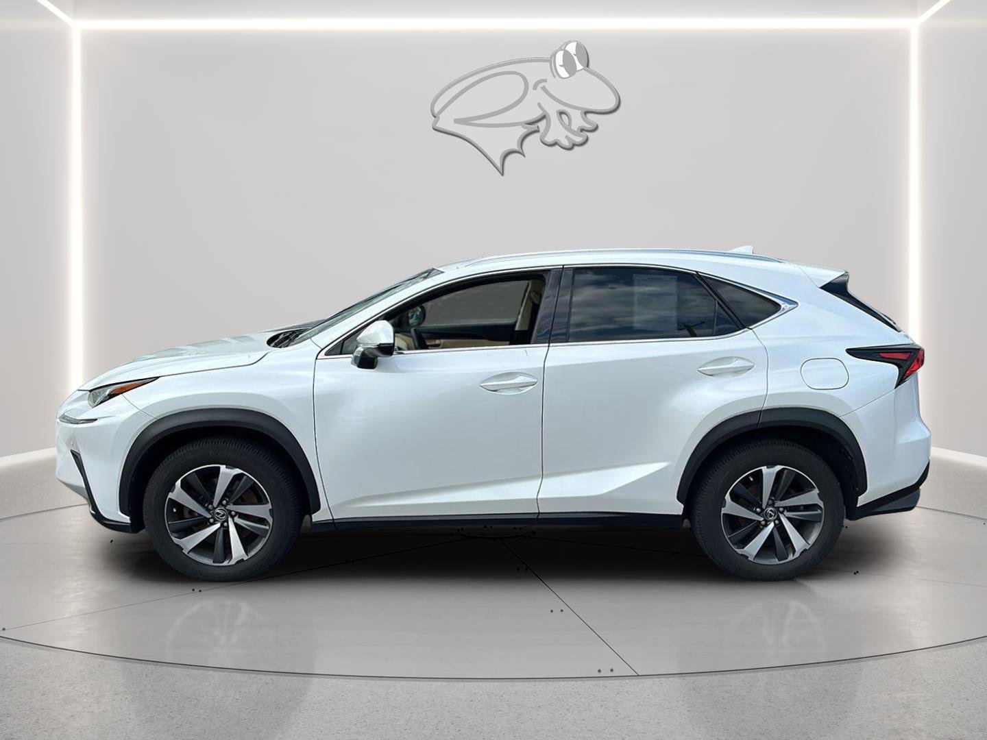 Used 2018 Lexus NX 300 AWD w/ Premium Package image 2