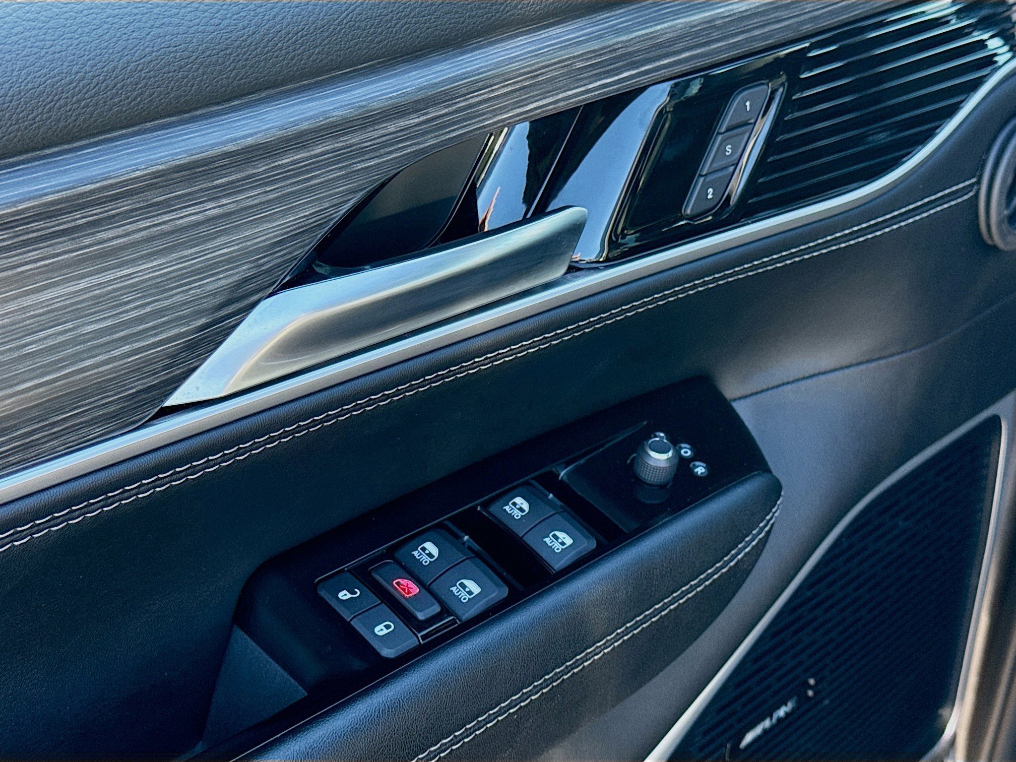 Used 2023 Jeep Wagoneer Series III w/ Convenience Group I image 23