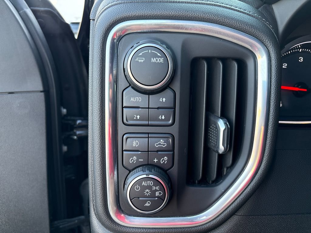Certified 2022 Chevrolet Silverado 2500 LTZ image 24