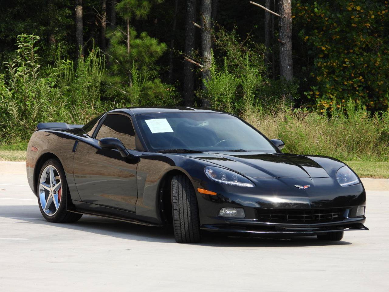 Used 2011 Chevrolet Corvette w/ 3LT w/ Preferred Equipment Group RWD image 11