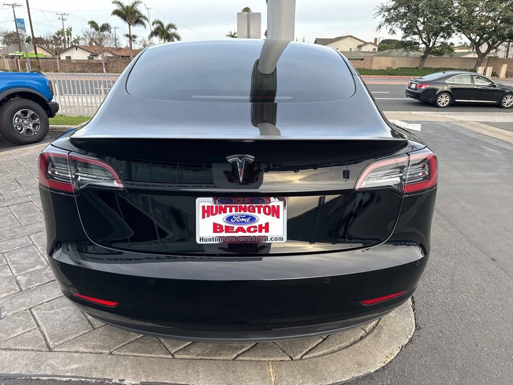 Used 2022 Tesla Model 3 Performance image 7