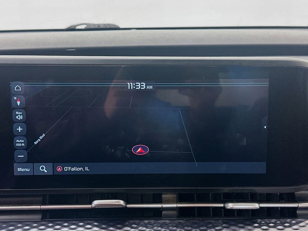 Used 2023 Kia Carnival SX Prestige image 13