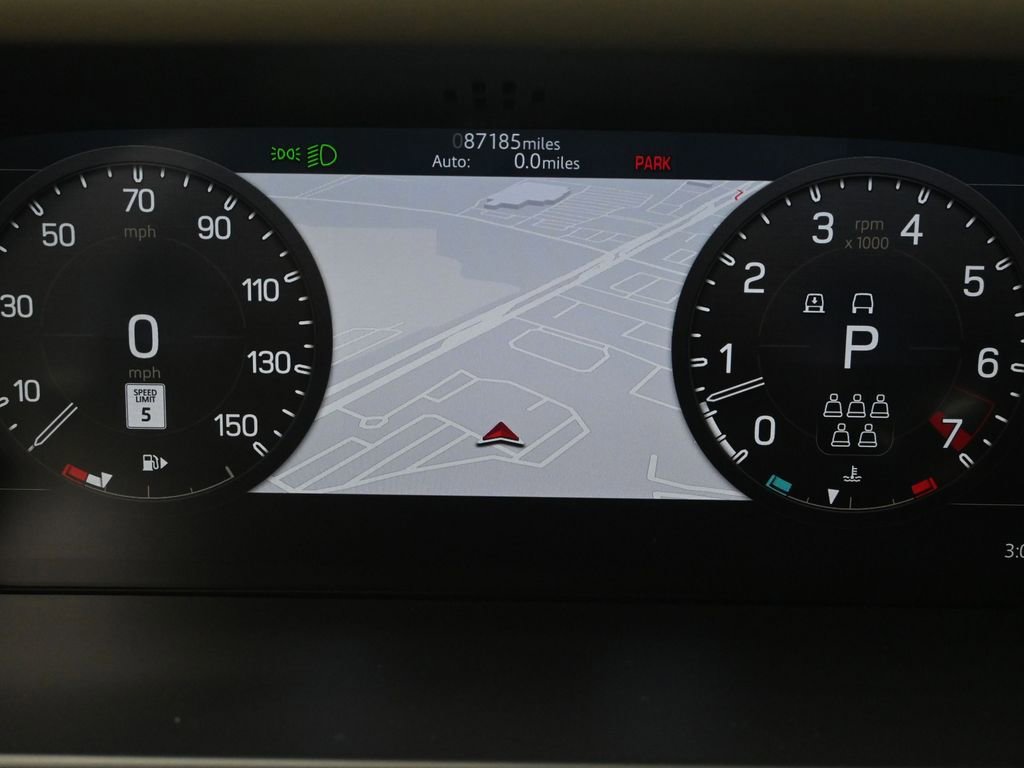 Used 2020 Land Rover Defender 110 HSE image 15