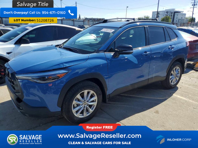 Used 2026 Toyota Corolla Cross LE FWD image 1