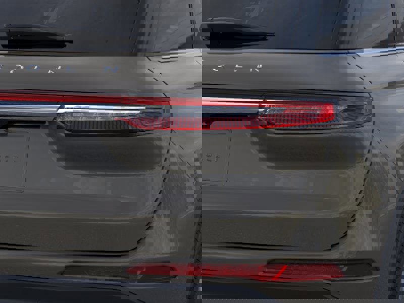 New 2026 Lincoln Corsair Premiere image 21