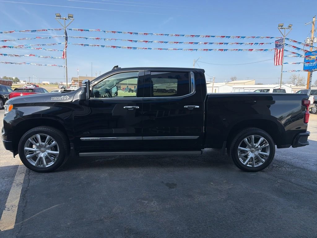 Used 2025 Chevrolet Silverado 1500 High Country w/ High Country Premium Package image 6