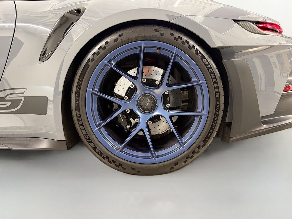Certified 2024 Porsche 911 GT3 RS RWD image 32