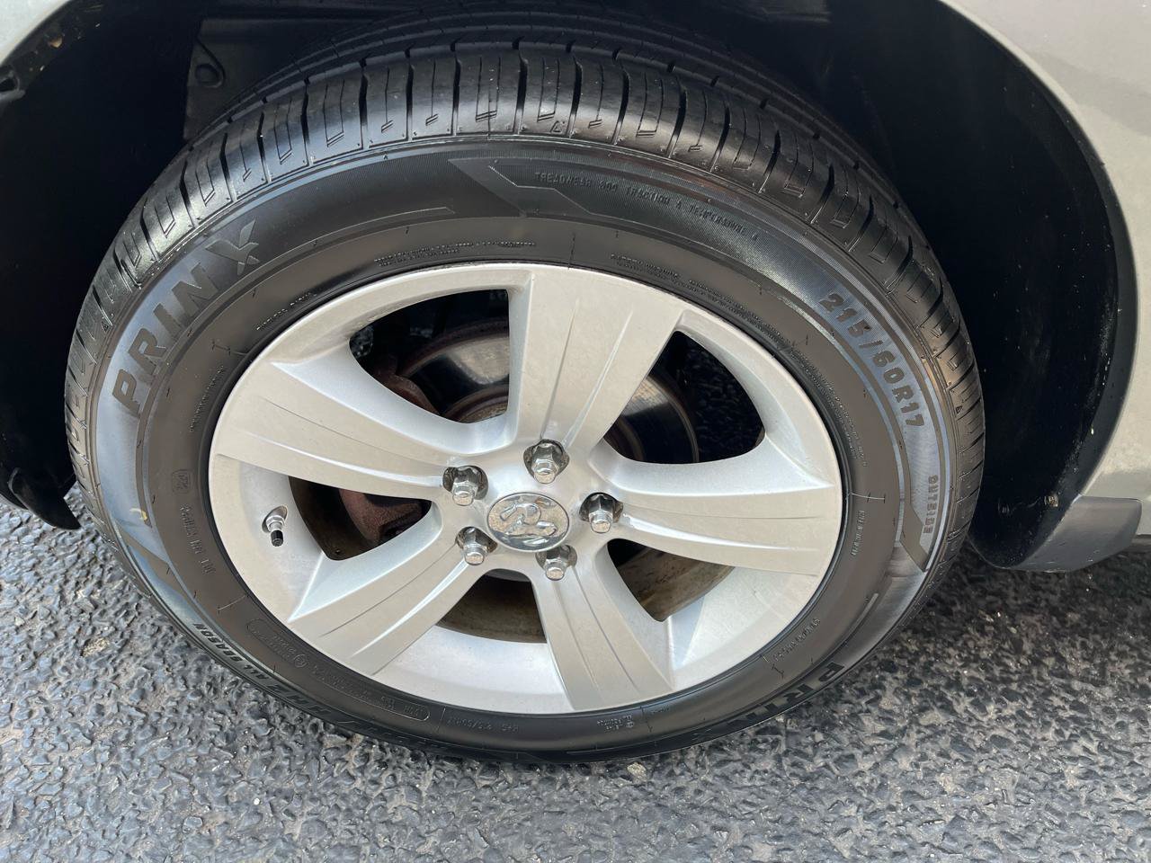 Used 2011 Dodge Caliber Mainstreet FWD image 13