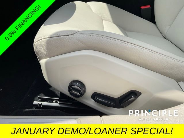 New 2026 Volvo V60 B5 Cross Country Plus w/ Protection Package Premier image 23