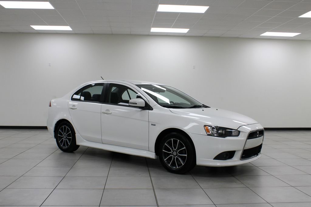 Used 2015 Mitsubishi Lancer SE image 4