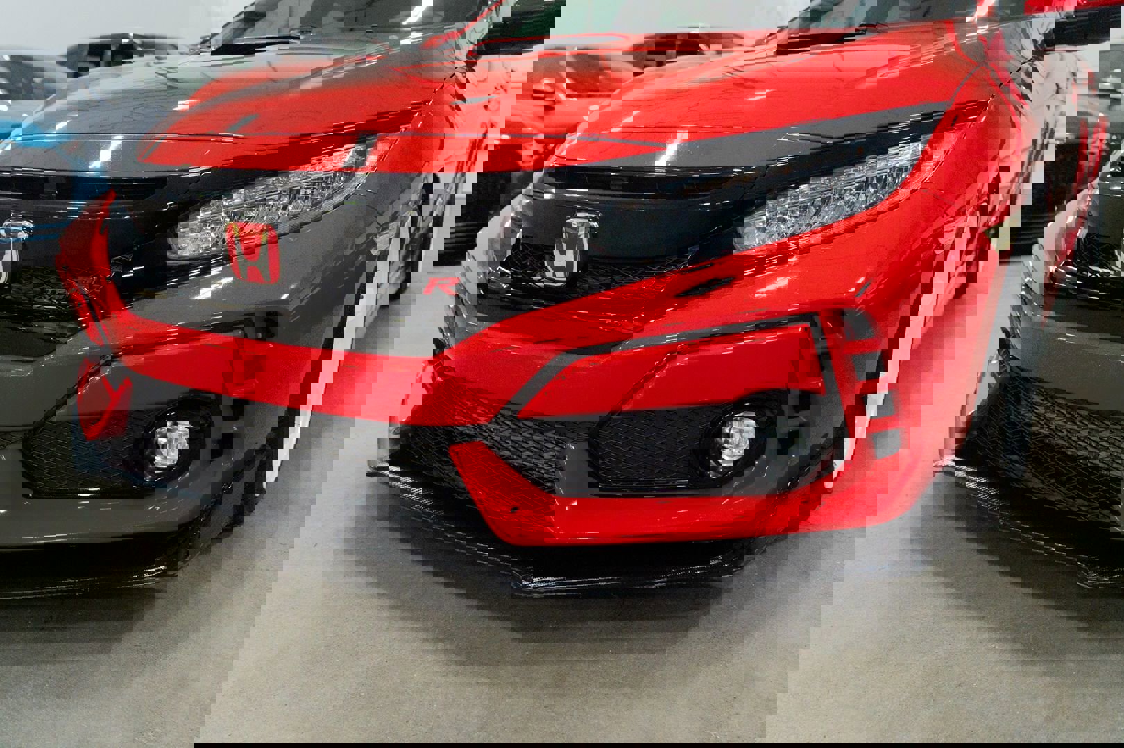 Used 2018 Honda Civic Type R image 18