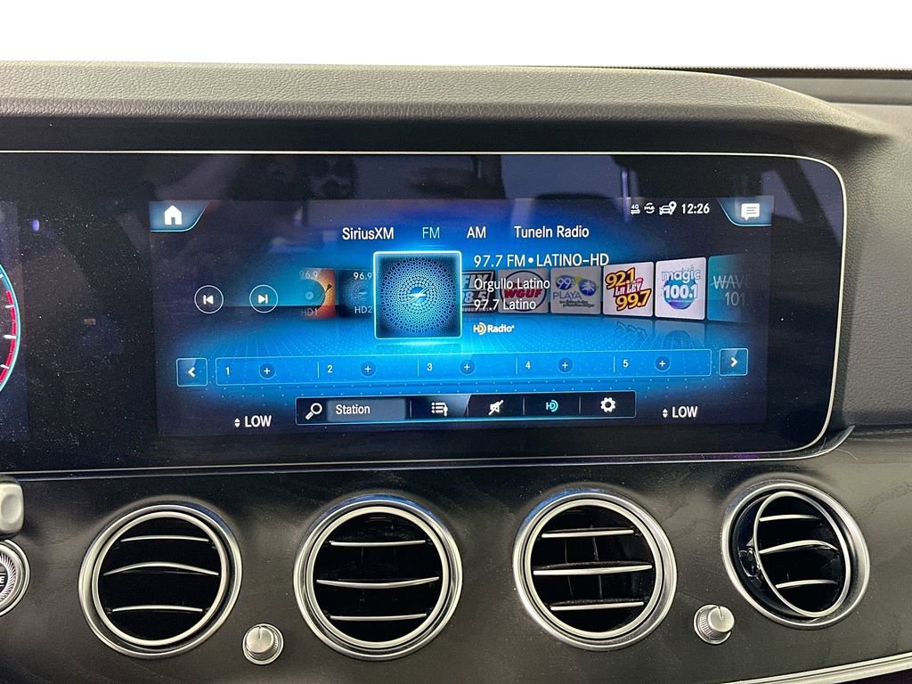 Used 2023 Mercedes-Benz E 350 4MATIC Sedan image 15
