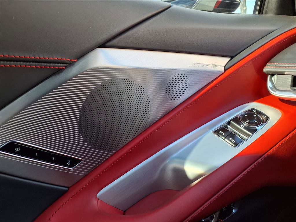 Used 2020 Chevrolet Corvette Stingray Premium Cpe w/ 3LT Preferred Equipment Group image 28