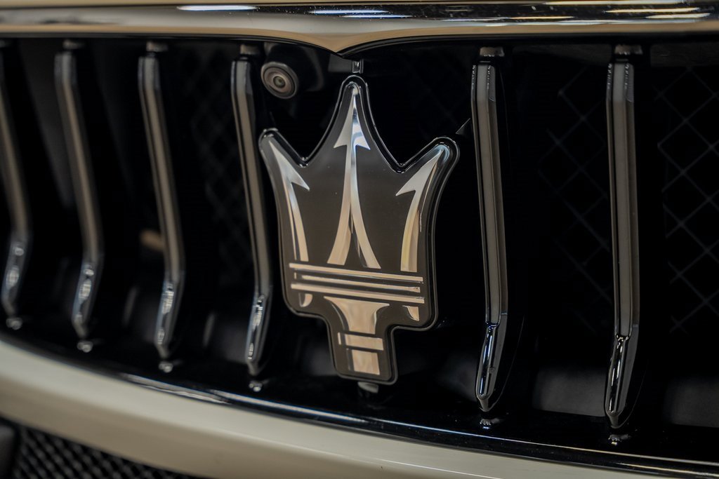 Used 2021 Maserati Ghibli S GranSport image 7