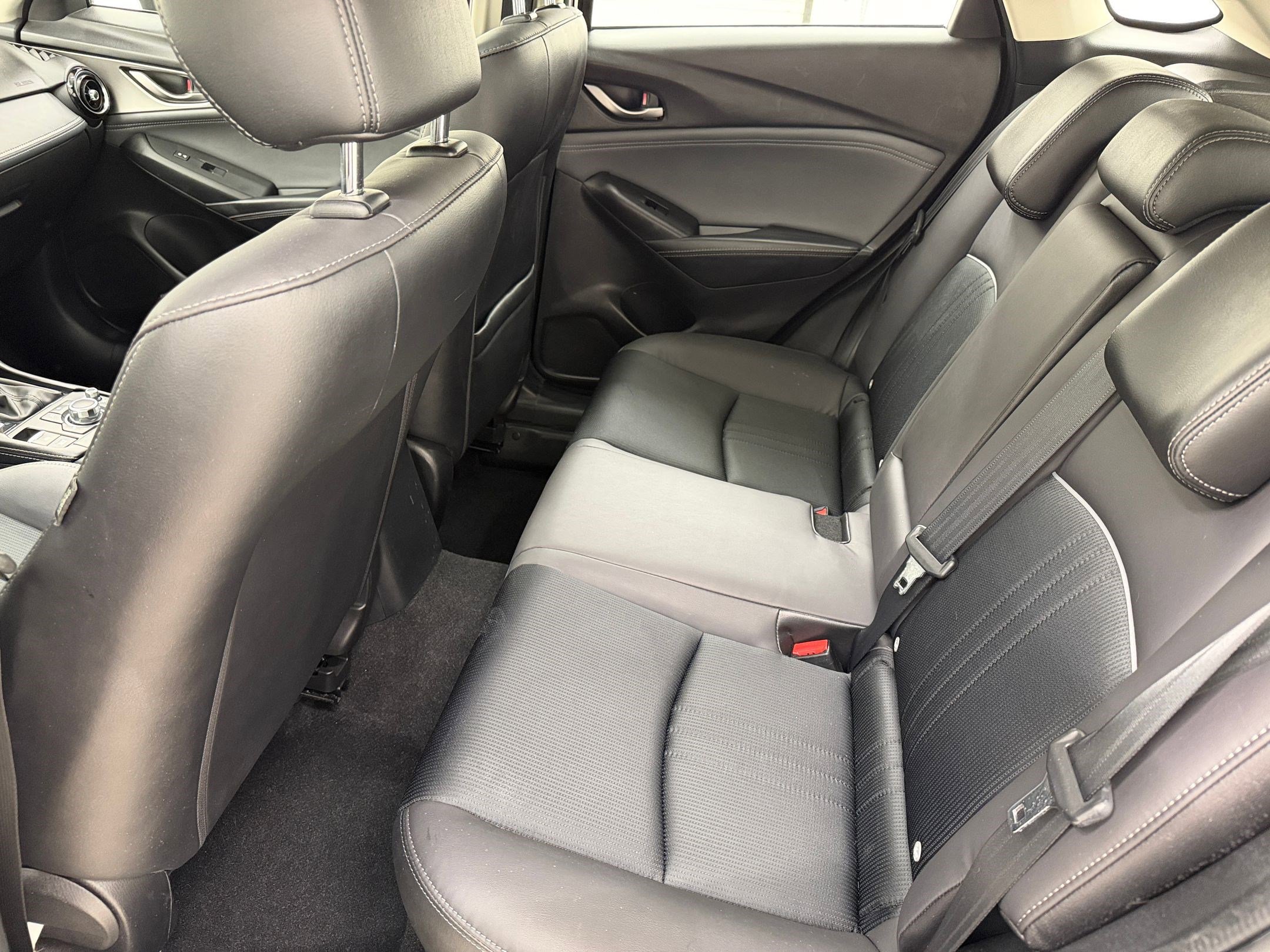 Used 2019 MAZDA CX-3 Touring w/ Preferred Equipment Package FWD image 14