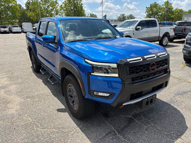 Used 2025 Nissan Frontier PRO-4X AWD/4WD image 24