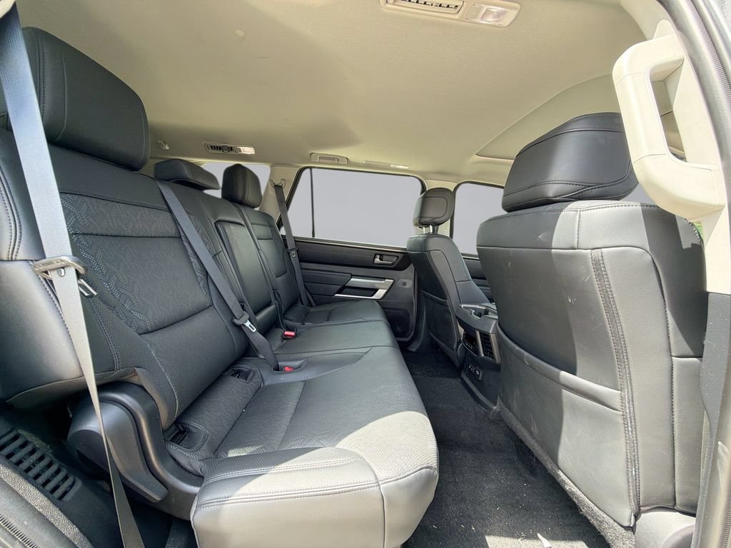 Used 2023 Toyota Sequoia SR5 w/ SR5 Premium Package AWD/4WD image 17