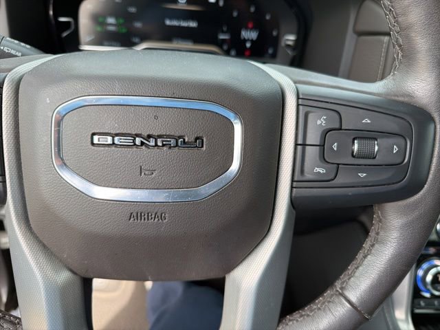 Used 2022 GMC Yukon Denali image 15
