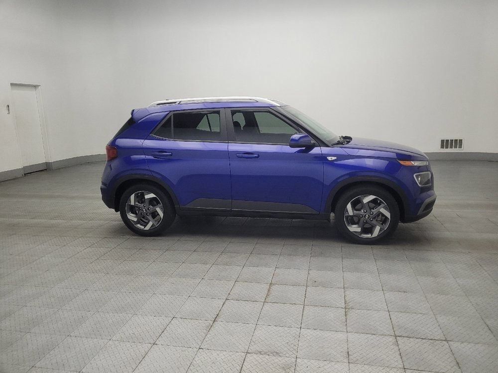 Used 2020 Hyundai Venue SEL w/ Convenience + Premium Package FWD image 11