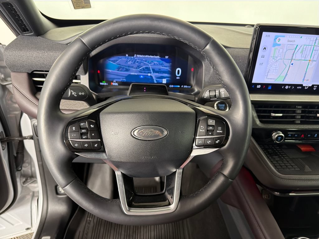 Used 2025 Ford Explorer Platinum w/ Ultimate Package AWD/4WD image 13