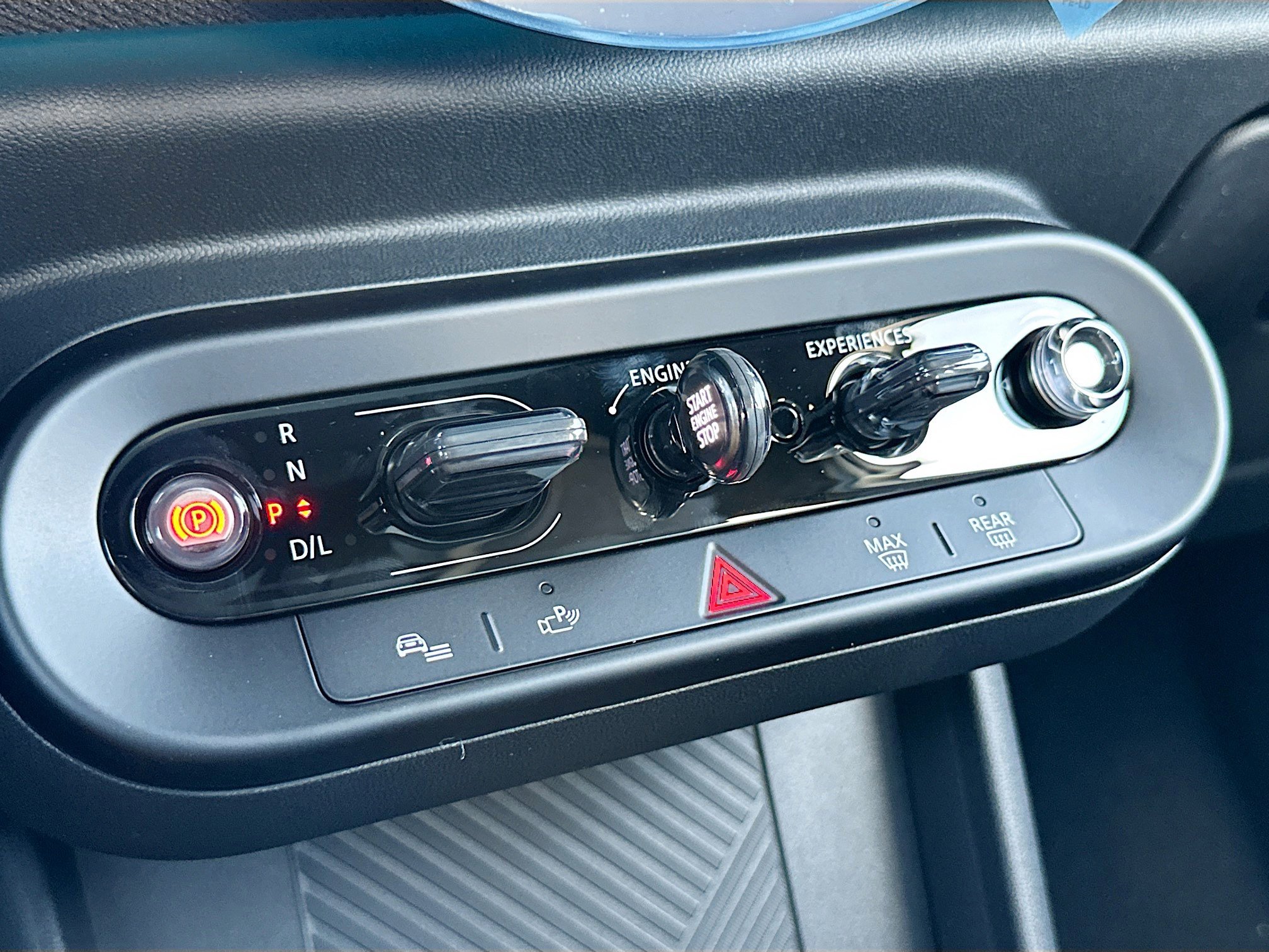 New 2026 MINI Cooper 4-Door Hardtop image 14