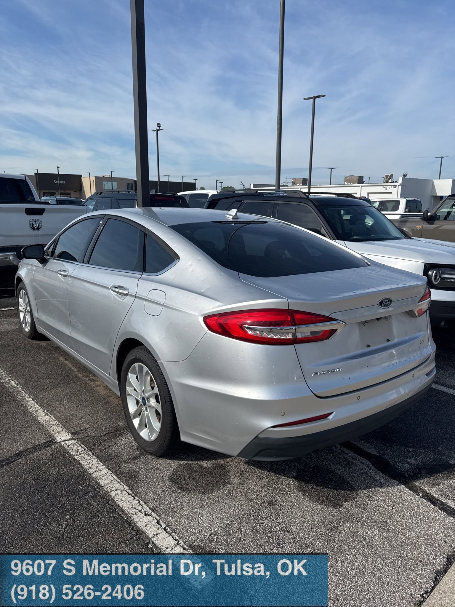 Used 2019 Ford Fusion SE image 4