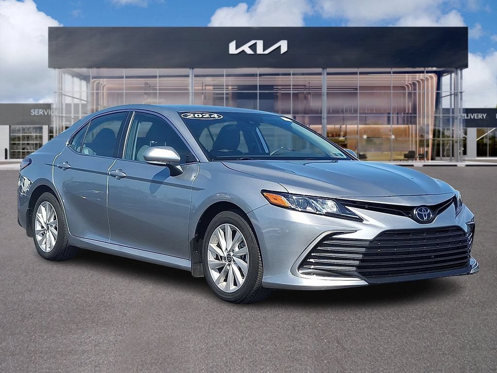 Used 2024 Toyota Camry LE FWD 360° Tour