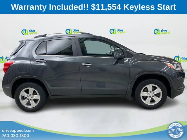 Used 2017 Chevrolet Trax LT w/ LT Convenience Package AWD/4WD image 4