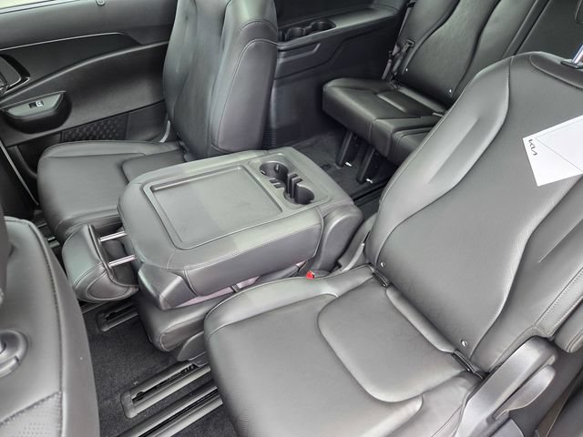 New 2026 Kia Carnival SX FWD image 18