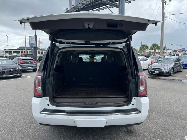 Used 2020 GMC Yukon XL Denali image 17